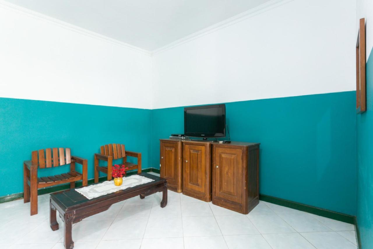Reddoorz Syariah Near Alun Alun Magelang Bayeman Hotel Екстериор снимка