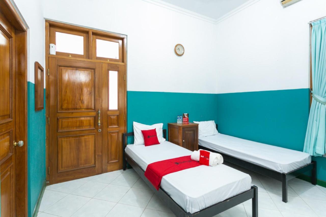 Reddoorz Syariah Near Alun Alun Magelang Bayeman Hotel Екстериор снимка