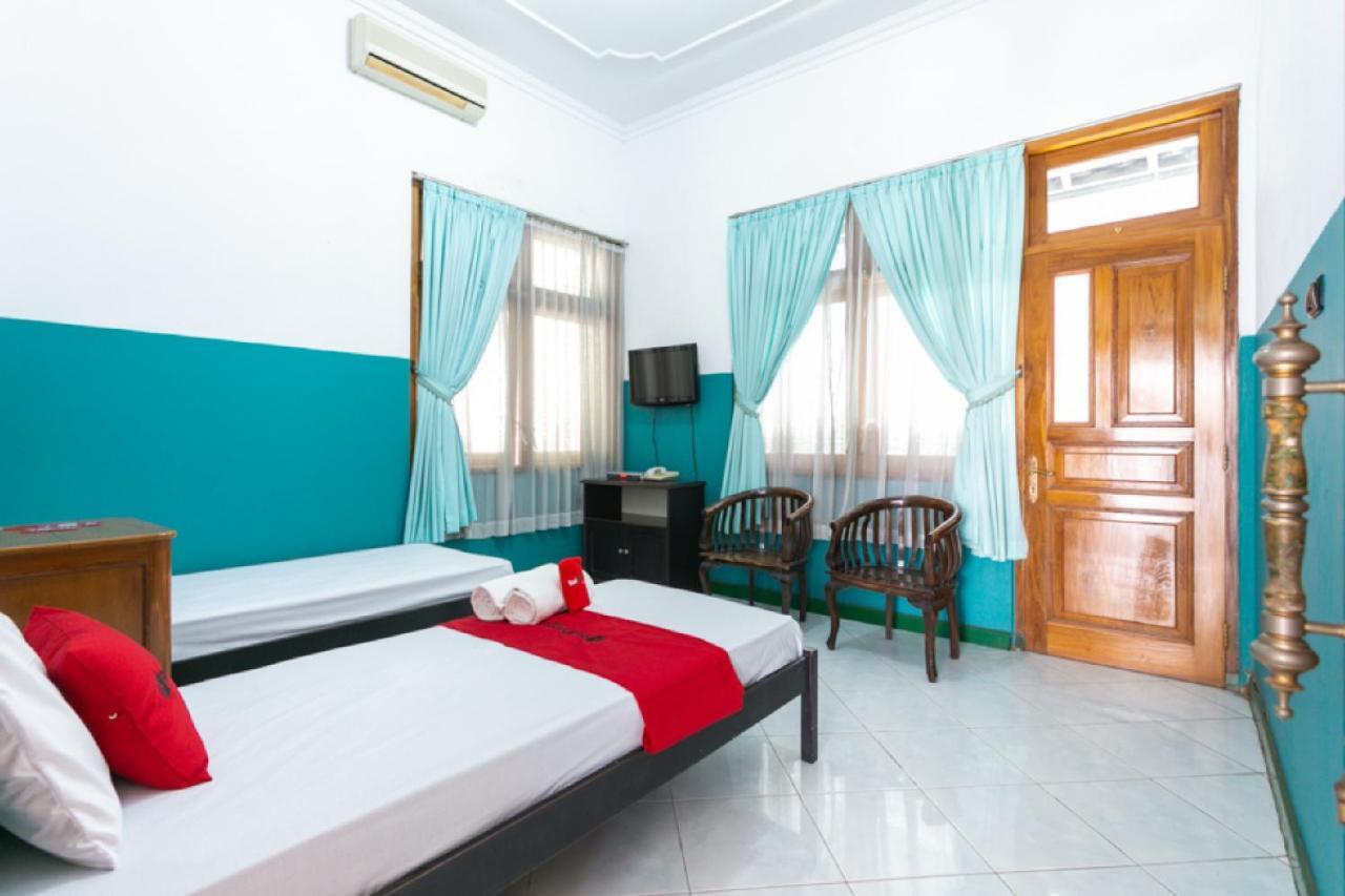 Reddoorz Syariah Near Alun Alun Magelang Bayeman Hotel Екстериор снимка